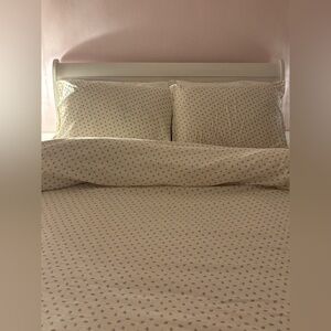 Pegycrafts- Floral Queen Coquette Duvet Cover Set